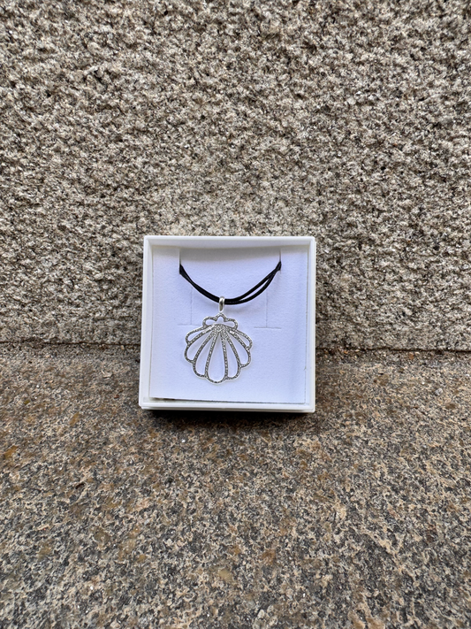 Silver Camino Shell Pendant