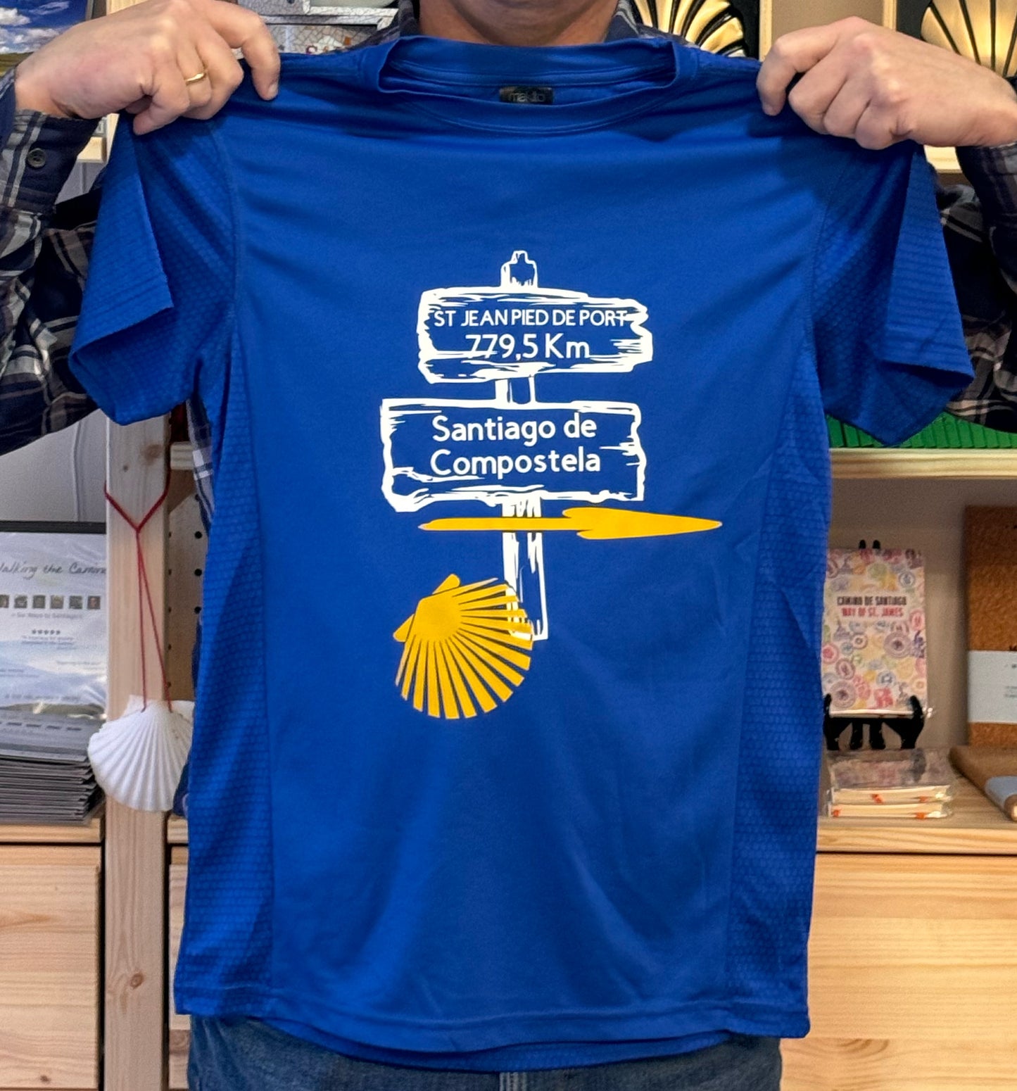 Camino T-shirt: Sant Jean de Pied de Port to Santiago