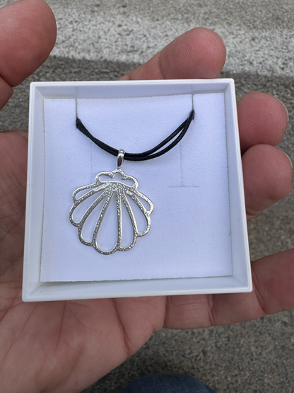 Silver Camino Shell Pendant