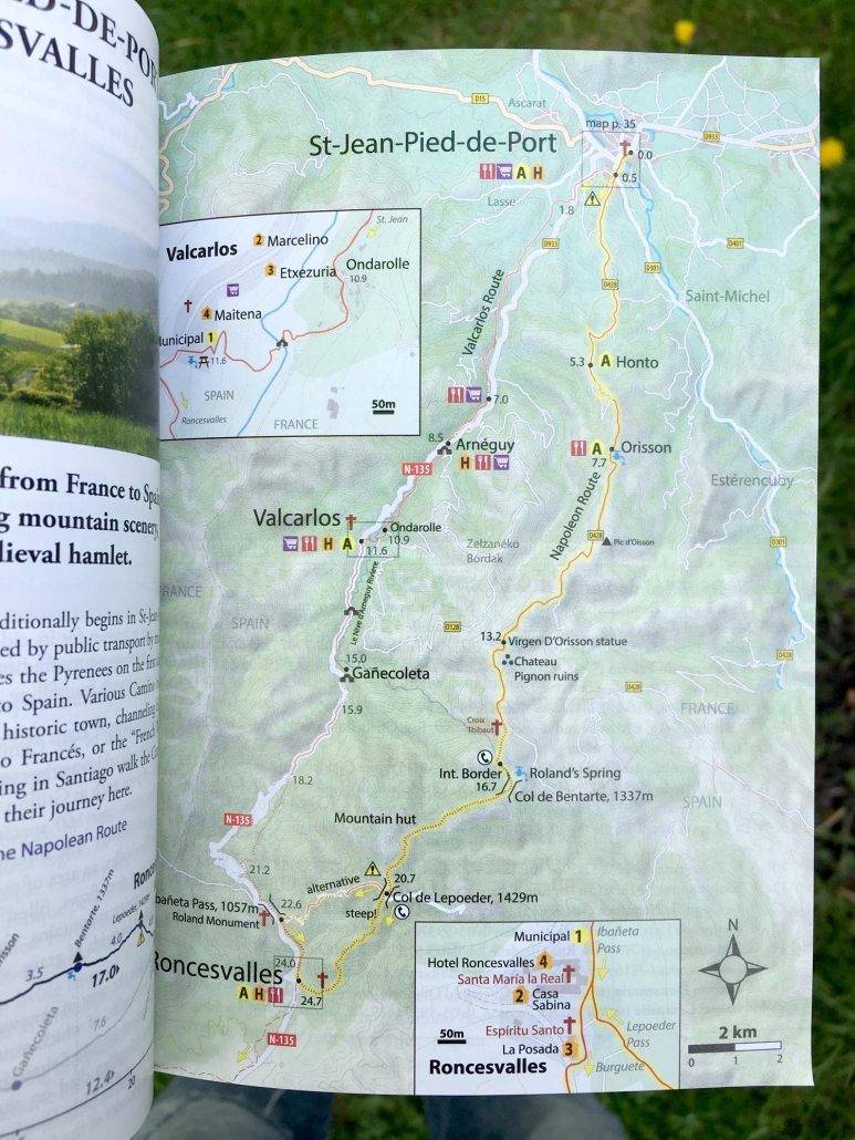 2023 edition: Village to Village Guide:  Camino Frances: St Jean - Santiago - Finisterre (w/free Credential)