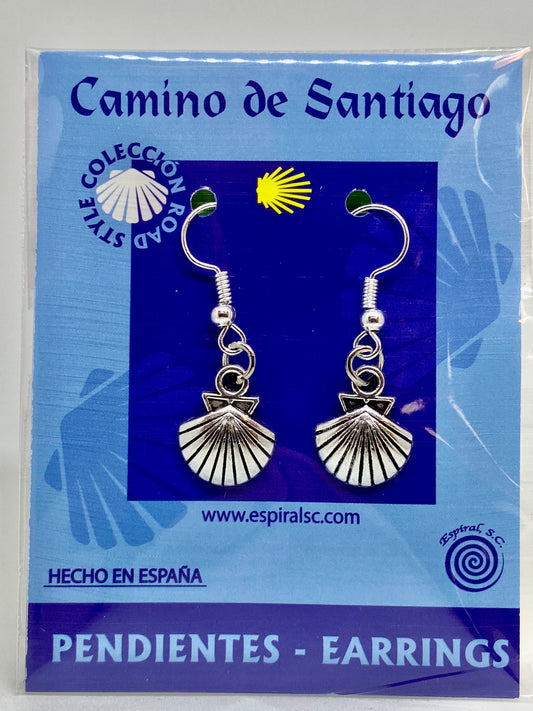 Camino shell ear rings