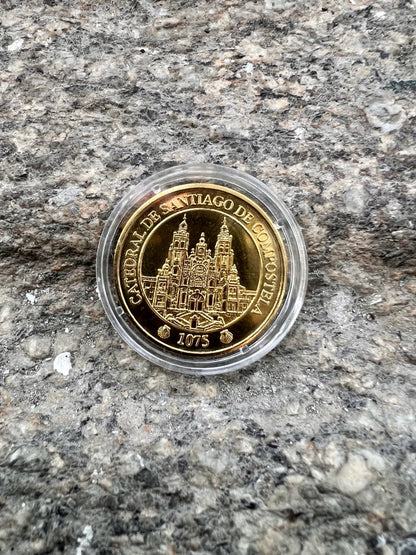 Camino Coin/Medal (Gold color shell & Cathedral)